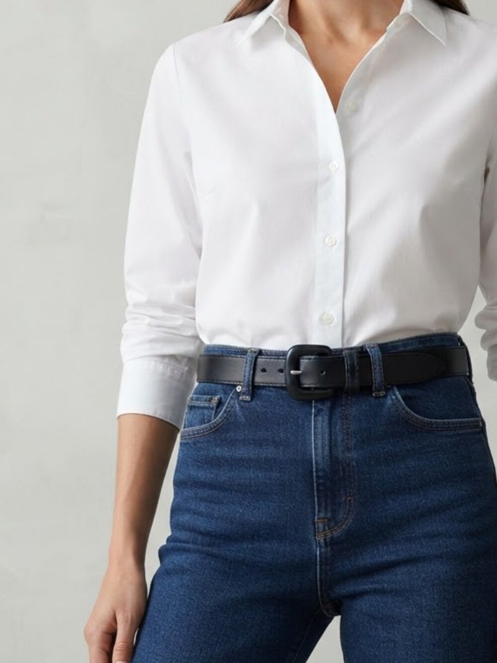 Stylish Women’s Small/Medium adjustable Belt ‎ - like new